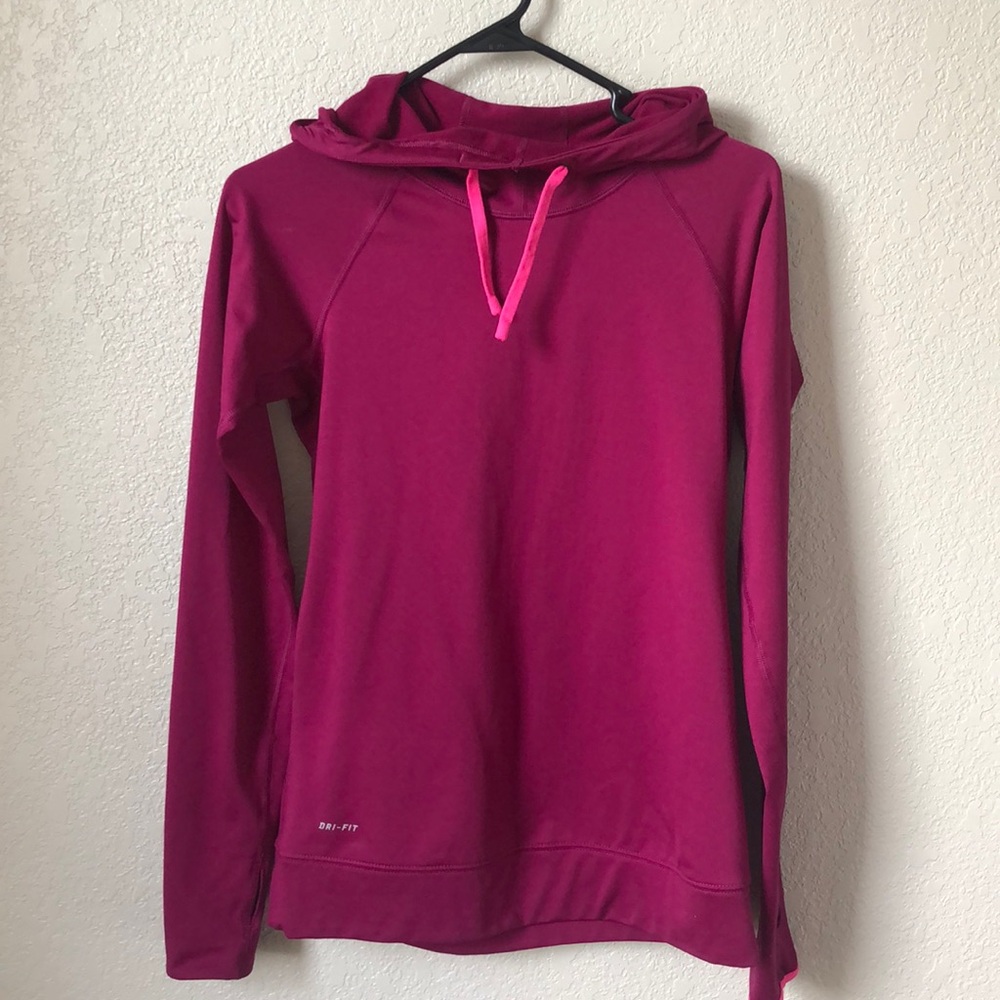Nike light weight sweater